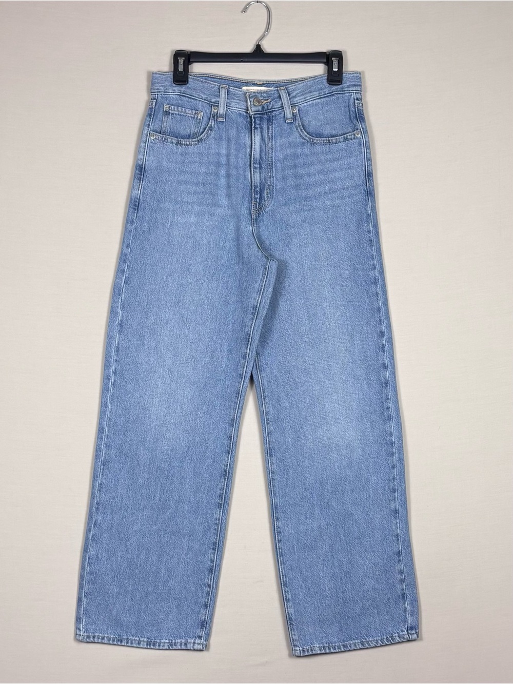 Levi’s High Waisted Straight Jeans W27 Light Wash Relaxed Barrel Leg Denim